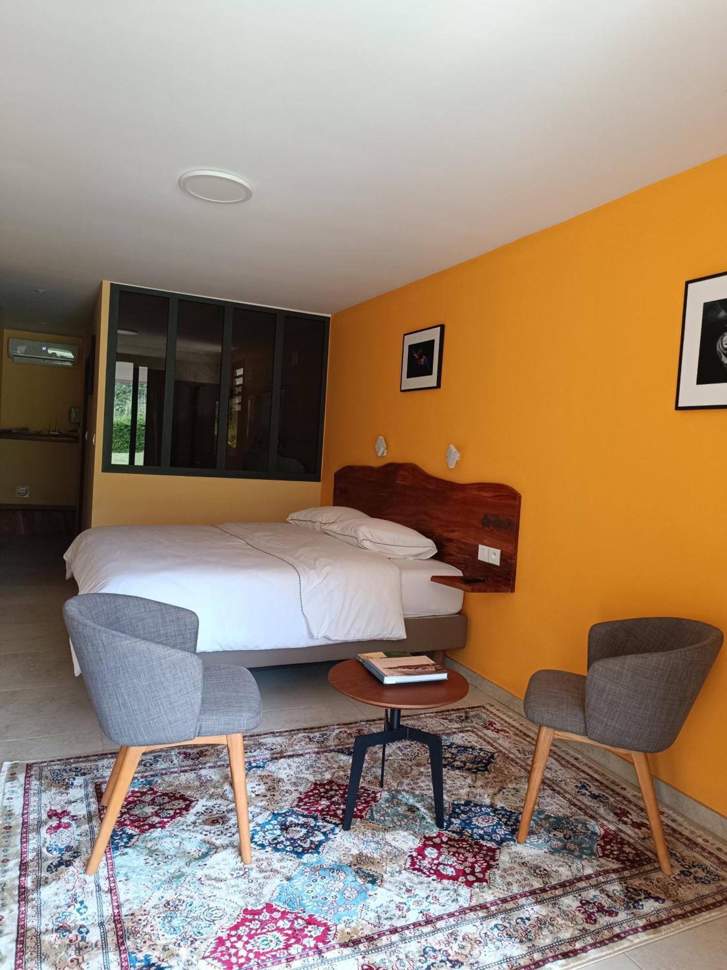 Au Jasmin De Nuit Apartment La Plaine des Palmistes Bagian luar foto
